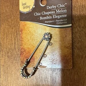 Bead Landing Derby Chic Pendant